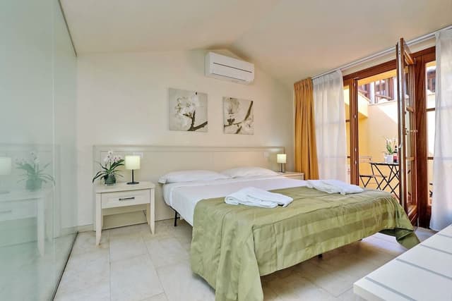 Duplex, 2 Bedrooms (2/A, Borgo Albizi 29 - Lift)