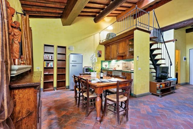 Superior Duplex, 2 Bedrooms, Annex Building (Palagio, Vicolo del Panico 2 - Lift)