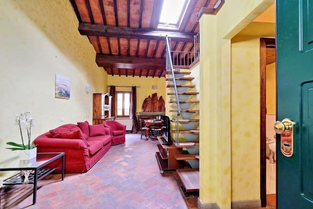 Superior Duplex, 2 Bedrooms, Annex Building (Palagio, Vicolo del Panico 2 - Lift)
