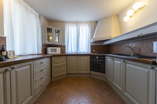 Executive Suite, 3 Bedrooms, Terrace, Lake View