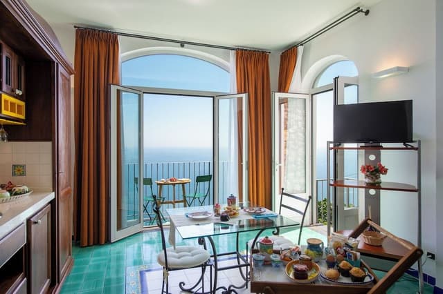 Deluxe Quadruple Room, Sea View