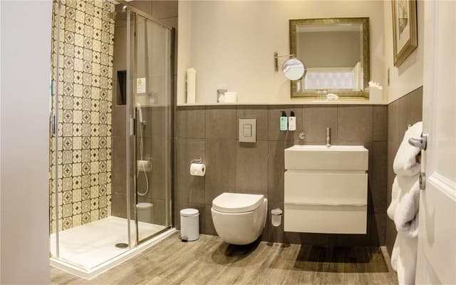 QUEEN SUPERIOR ROOM WITH SEA VIEW AND BALCONY