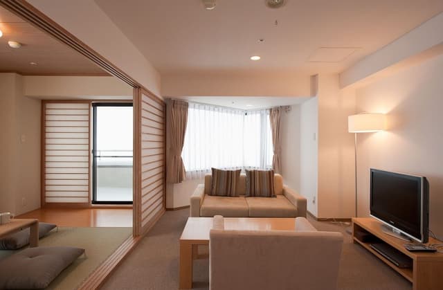 Deluxe Suite (with Tatami)