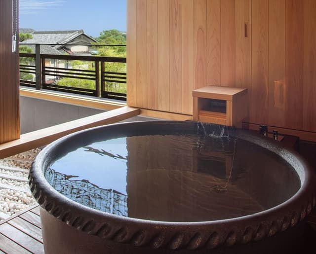 Suite Room with "Semi Open-Air Bath" Non Smoking