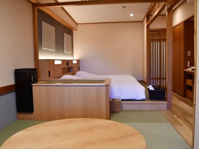 Suikanosho Japanese-Western Style Room with Hinoki Open-Air Bath - Non-Smoking