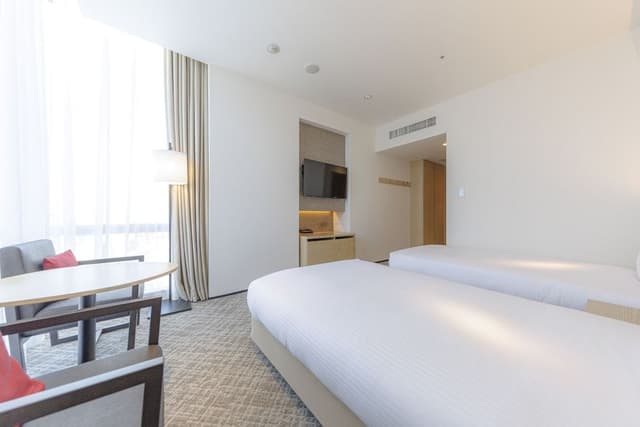 Deluxe Twin Room, Non Smoking (30sqm)