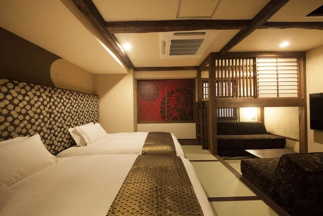 Japanese Style Family Room KABUKI SAMURAI - Non Smoking (2 Semi-double Beds) - Main Building