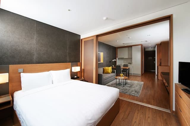 Premier Room, 1 Queen Bed