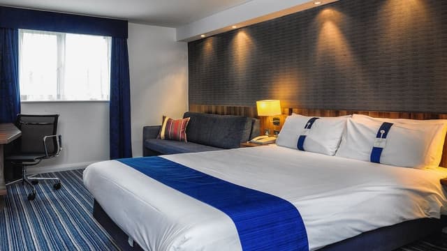 Standard Room, 1 Double Bed with Sofa bed (Free Hot Breakfast)