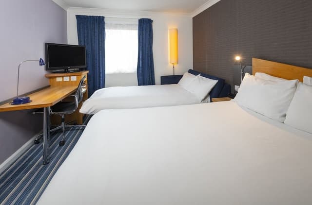 Standard Room, 1 Double Bed with Sofa bed (with Free Hot Breakfast)
