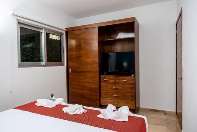 Master Suite King