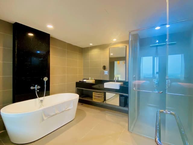 Corporate Suite