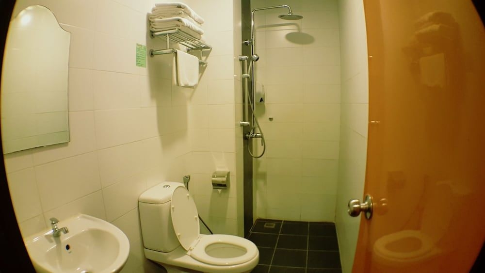 Super 8 Hotel2