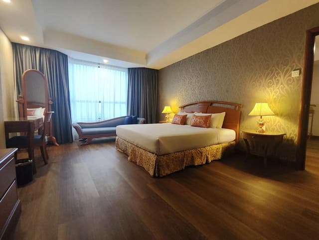 Presidential Suite