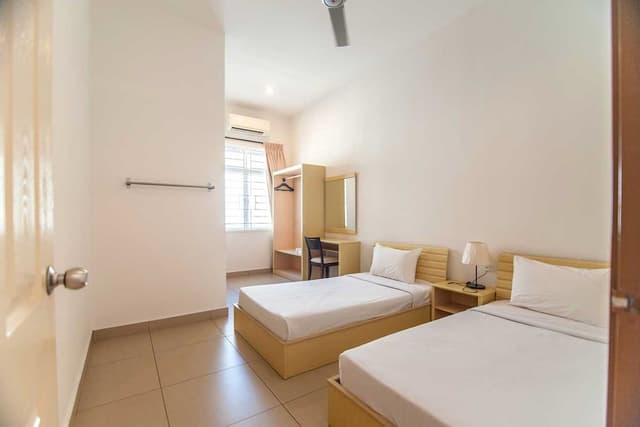 4 Bedroom Corner Double Storey House