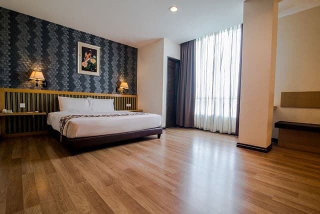 Studio, 1 King Bed