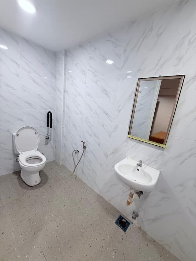 Basic Triple Room