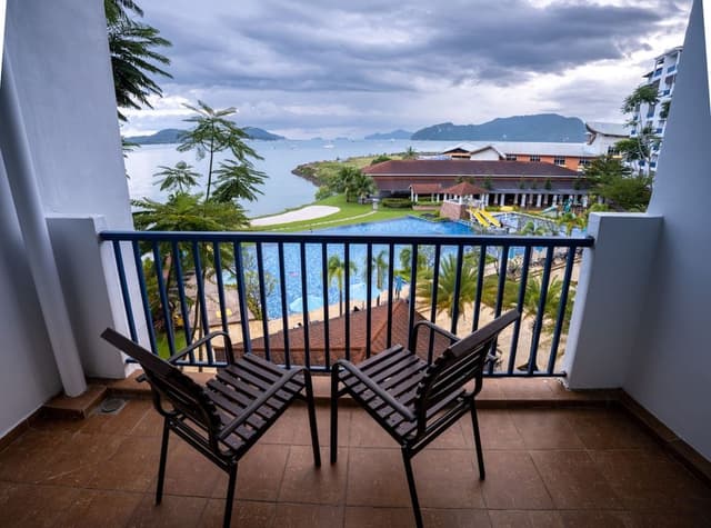 Deluxe Sea View