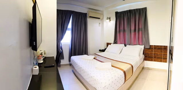 Queen Room