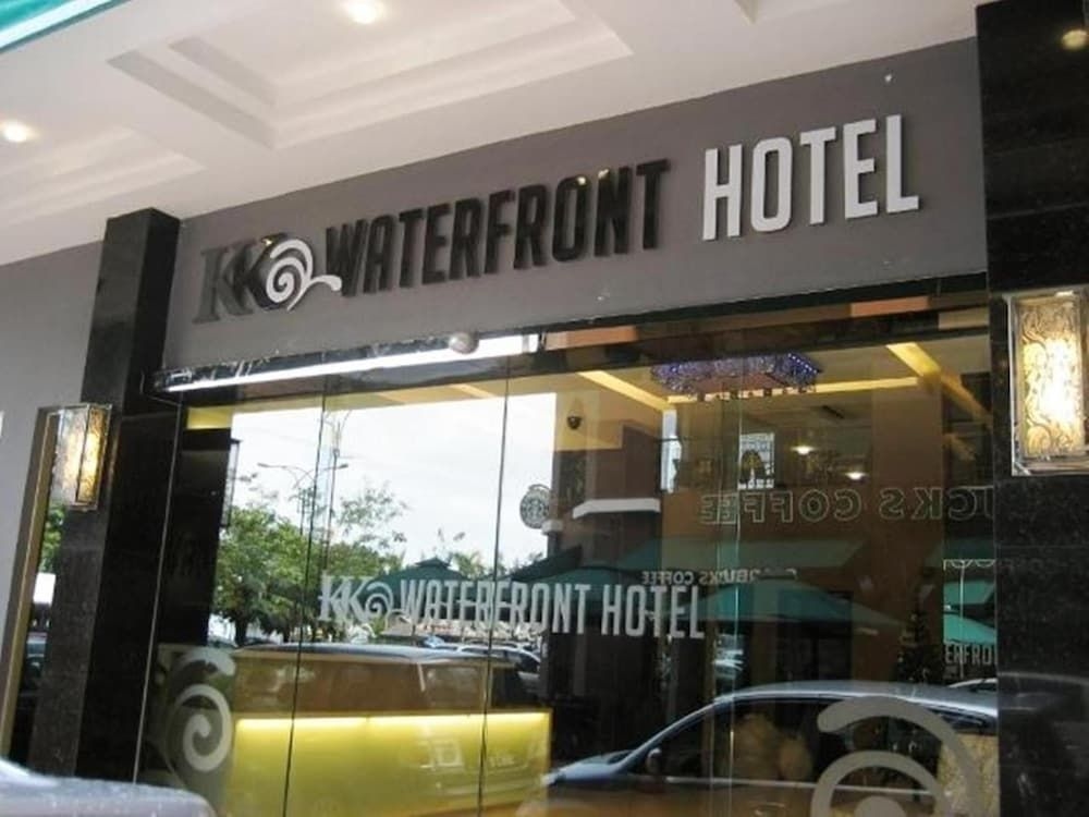 โรงแรมเคเค วอเตอร์ฟรอนท์ (KK Waterfront Hotel)4