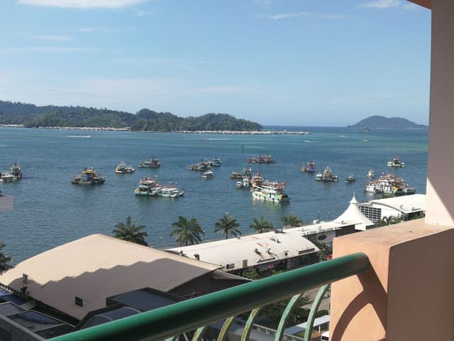 Apartment, 3 Bedrooms (Waterfront View)