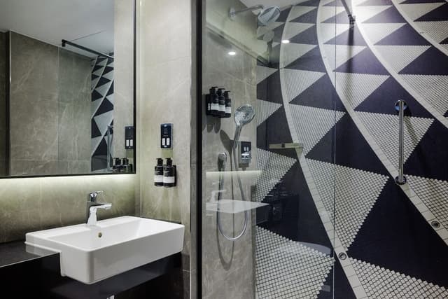 Classic Double, Accessible Room