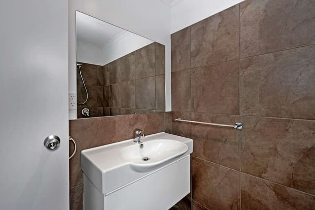 Studio, Kitchenette