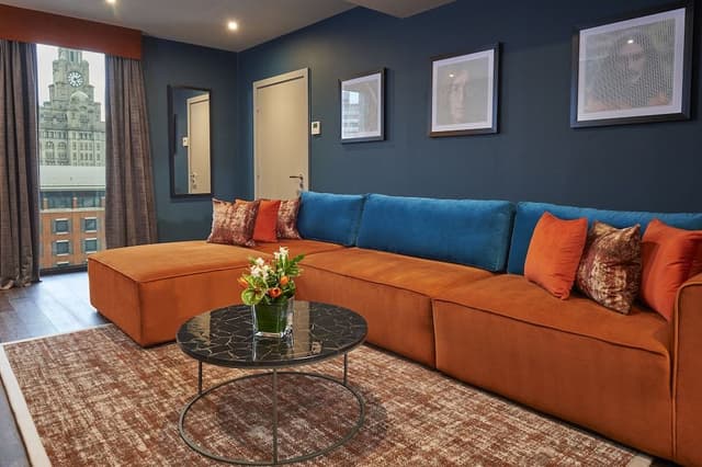 Signature Suite