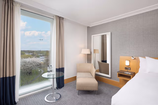 KING EXECUTIVE ROOM WITH LOUNGE ACCESS