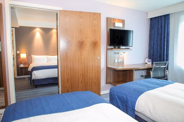Standard Room, 1 Double Bed (Free Hot Breakfast)