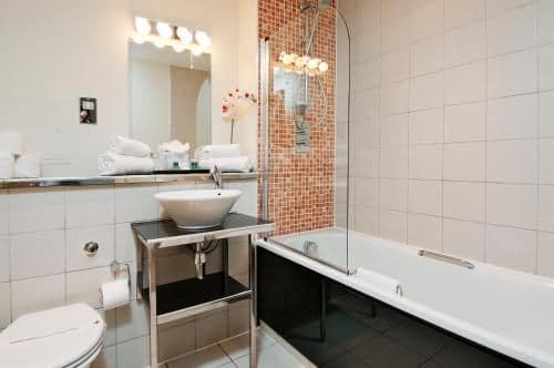 Triple Executive Apartment