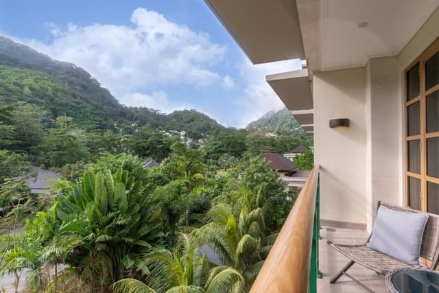 Savoy Standard Garden or Mountains
