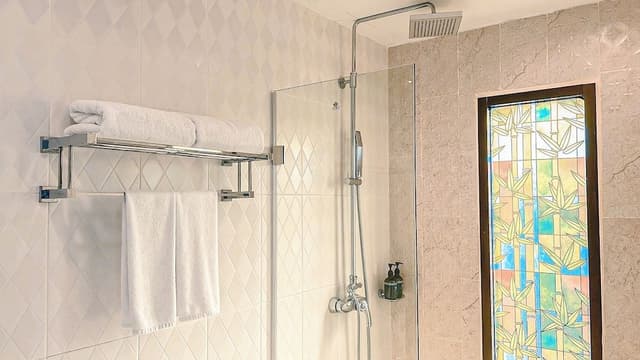 Premium Quadruple Room, 1 Bedroom, Non Smoking, Pool View