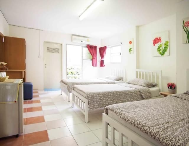 Triple Room