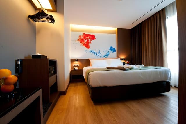 Deluxe Suite