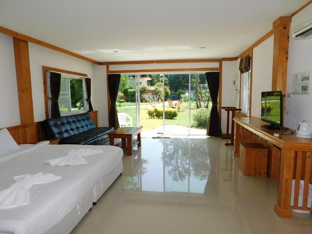Sea Breeze room