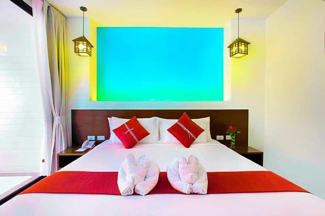 Deluxe Room with pool View