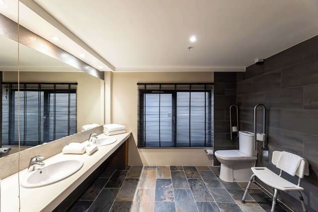 Room, 1 Queen Bed, Accessible