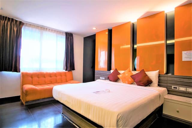 Executive Room