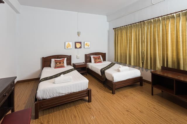 Twin Bed