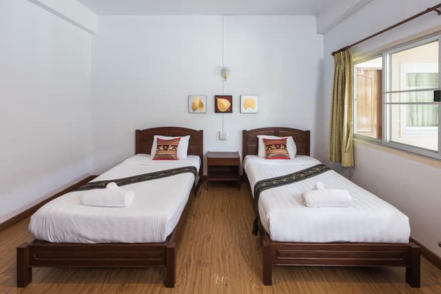 Twin Bed