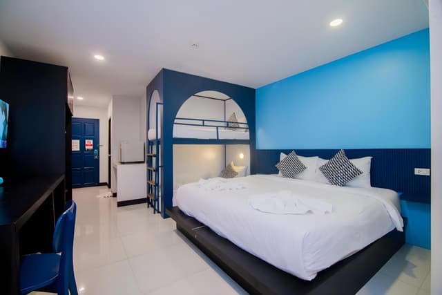 Family Room with Bunk Bed