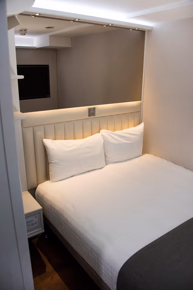 Double Room No Window