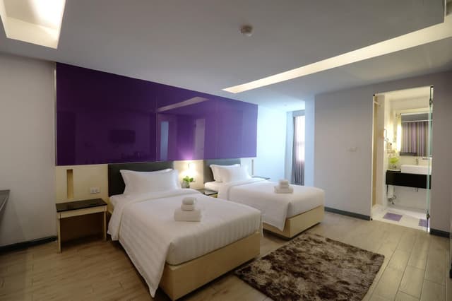 Deluxe Twin Room