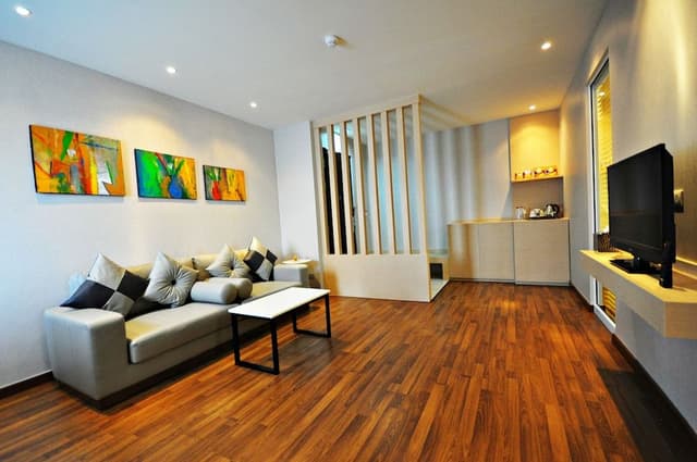 Premium Suite