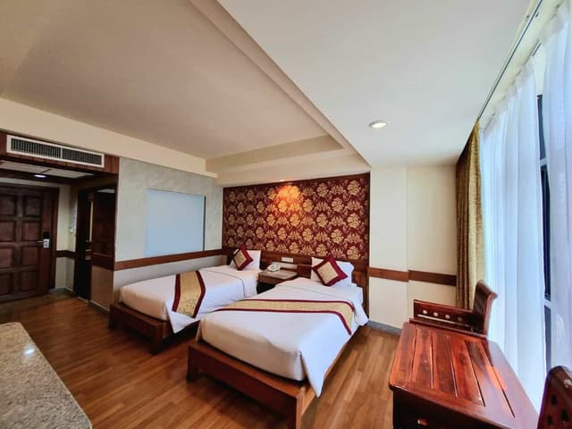Deluxe Twin Room