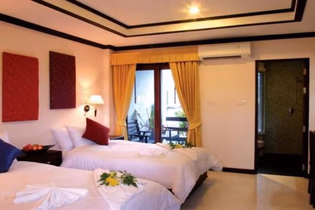 Standard Twin Ground Floor