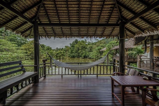 Grand Pond View Cottage (Adults Only)