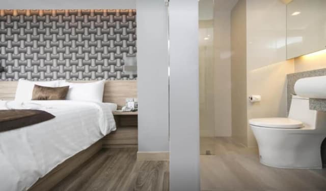 Grand Deluxe Room