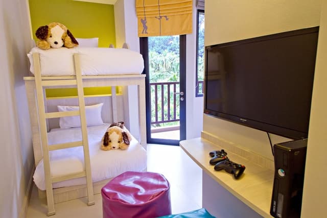 Family Room, Multiple Beds